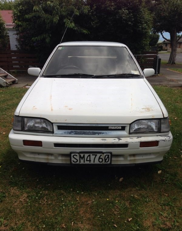 Mazda familia bf